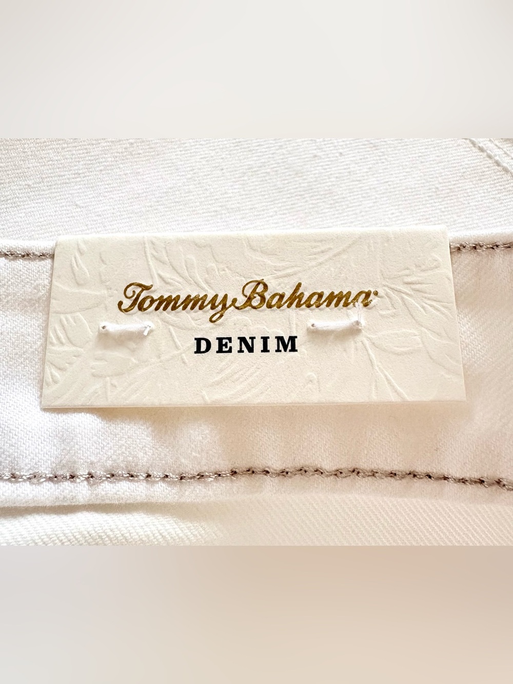 NWT Tommy Bahama Ella Twill High Rise Straight Crop Jeans White Size 6 - Picture 13 of 16